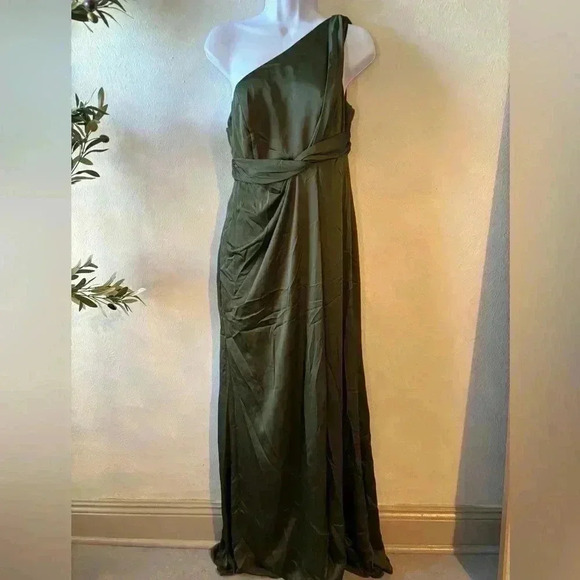 Dessy Collection One-Shoulder‎ Satin Gown - Picture 3 of 9